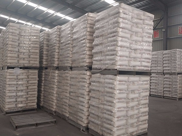 輕質(zhì)抹灰石膏用什么方法能夠防止開裂？